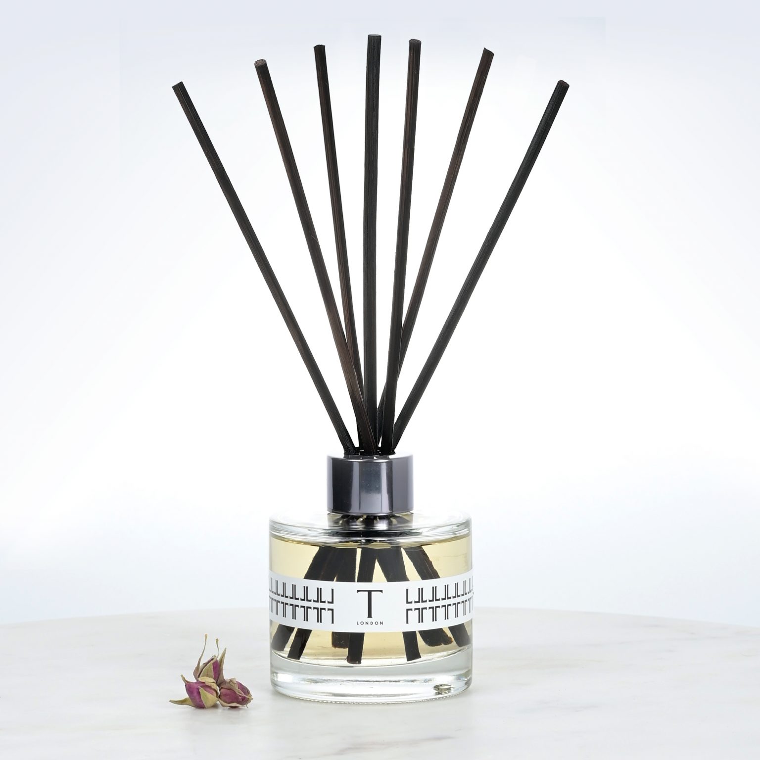 AMBER OUD REED DIFFUSER 100ml T London