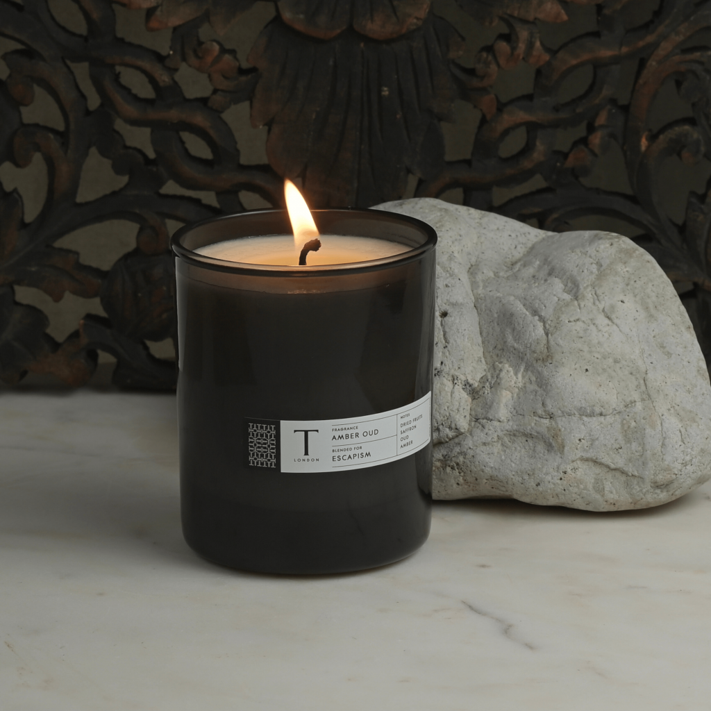 AMBER OUD CANDLE 200gm T London