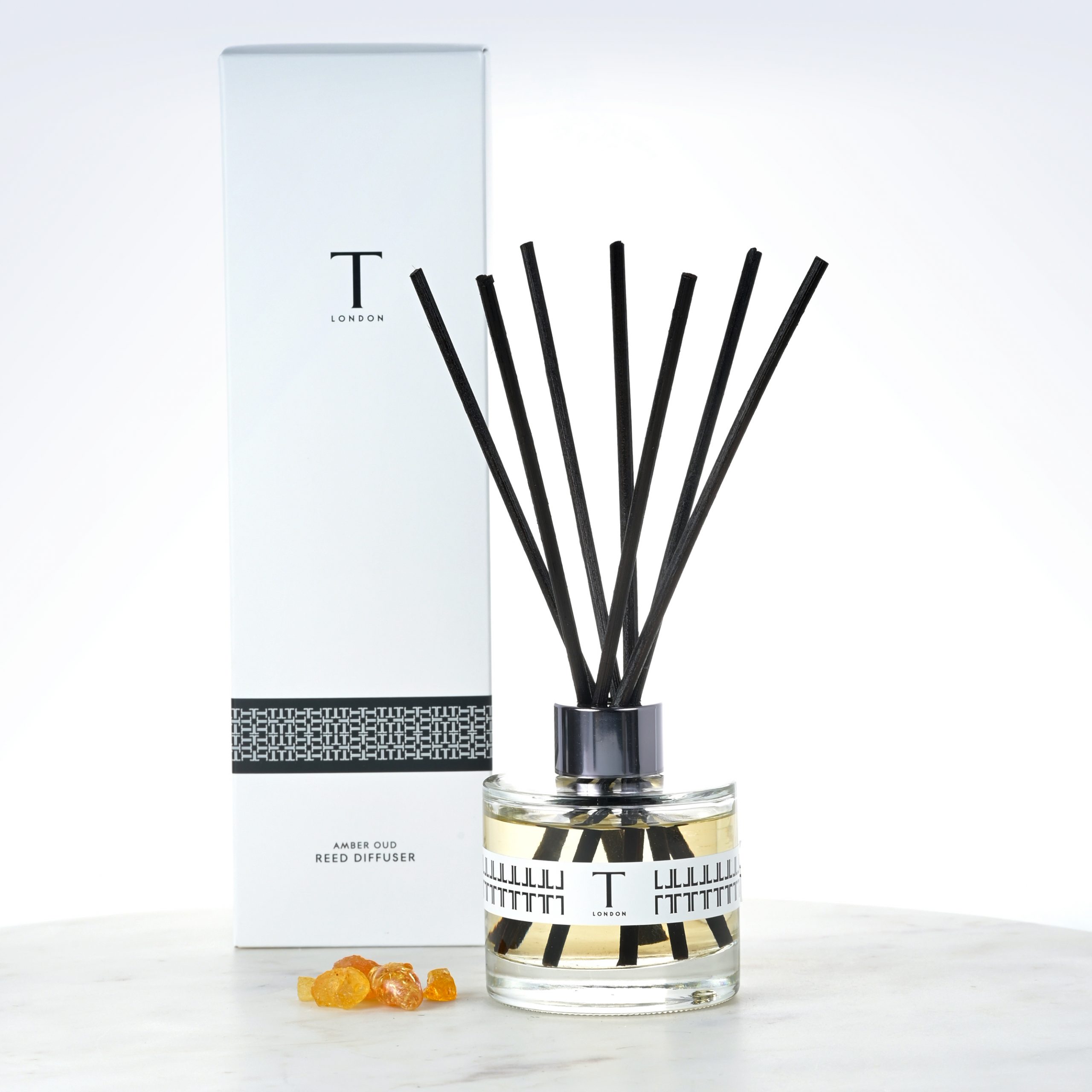 AMBER OUD REED DIFFUSER 100ml T London